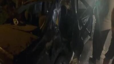 Kastamonu’da feci kaza! 2 otomobil çarpıştı; yaralılar var Kastamonu’nun Cide ilçesinde iki otomobilin çarpıştığı kazada 1’i ağır 4
