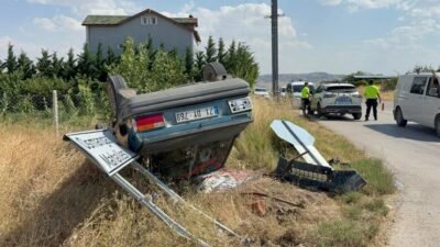 Kırıkkale’de devrilen otomobil sürücüsü yaralandı Kırıkkale’de devrilen otomobil sürücüsü yaralandı Haberlerimizi Google’da Takip Edin Gelişmelerden