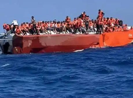 Kuzey Kıbrıs Türk Cumhuriyeti’nin (KKTC) Girne açıklarında 267 kişinin bulunduğu