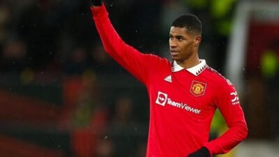 Manchester United’dan Marcus Rashford kararı! Fenerbahçe… Kaynak:Cnnturk.com Haberlerimizi Google’da Takip Edin Gelişmelerden anında haberdar olun. Google’da