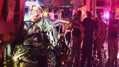 Mardin’in Derik ilçesinde hafriyat kamyonuna arkadan çarpan otomobildeki 1 kişi