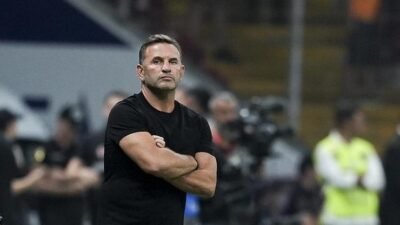 Okan Buruk: Şampiyon yine Galatasaray olacak Kaynak:Cnnturk.com Haberlerimizi Google’da Takip Edin Gelişmelerden anında haberdar olun. Google’da