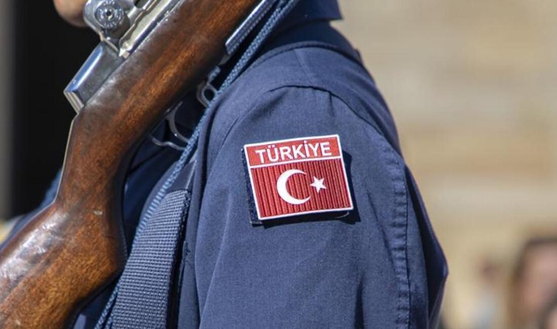 Kaynak:CNN TÜRK ŞEHİT AİLELERİ İÇİN YENİ DÜZENLEMELER Terörle mücadelede yaralanıp