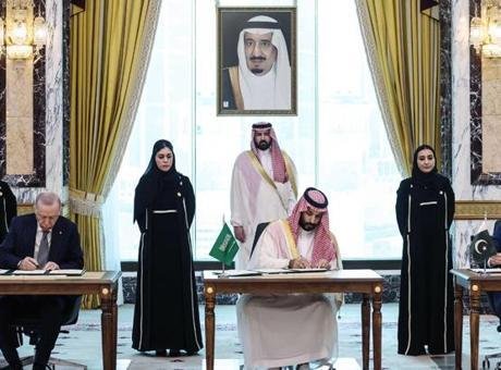 Yunanistan’da yayımlanan To Vima gazetesi, Türkiye, Suudi Arabistan ve Pakistan