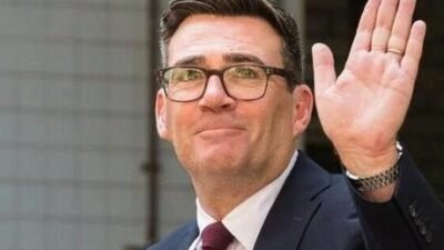 İngiltere’de eski Başbakan Keir Starmer’ın istifasının ardından geçtiğimiz ay göreve