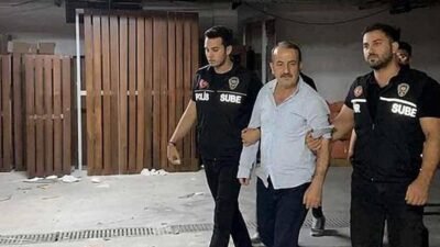 Kaynak:Cnnturk.com Haberlerimizi Google’da Takip Edin Gelişmelerden anında haberdar olun. Google’da