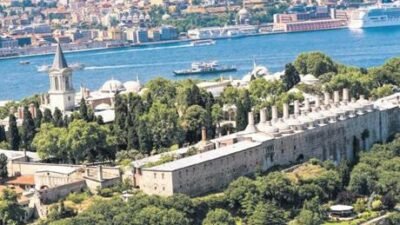21 ülkeden kalelerin bulunduğu listede Topkapı Sarayı da yer alıyor.