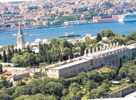 21 ülkeden kalelerin bulunduğu listede Topkapı Sarayı da yer alıyor.