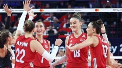 Kaynak:Cnnturk.com Haberlerimizi Google’da Takip Edin Gelişmelerden anında haberdar olun. Google’da