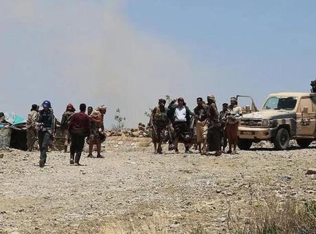 Yemen’de gerilim yeniden tırmanıyor! Husilere ait mevziler vuruldu Yemen hükümetine bağlı medya kaynaklarında yer alan haberde, Marib kentinde