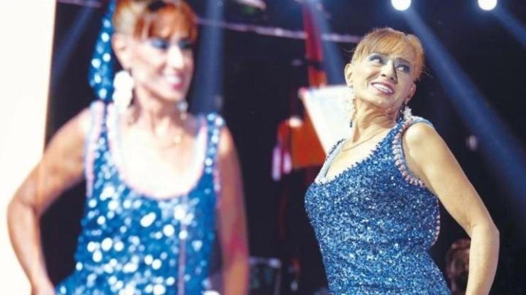Yıldız Tilbe Harbiye’de ayakta alkışlandı! Roman havasıyla coşturdu Haberlerimizi Google’da Takip Edin Gelişmelerden anında haberdar olun. Google’da tercih
