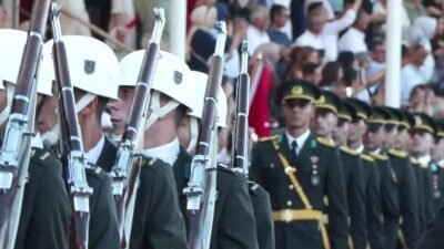Kaynak:CNN TÜRK ÇALIŞMALAR ANITKABİR ZİYARETİNİN ARDINDAN BAŞLAYACAK Yüksek Askeri Şura