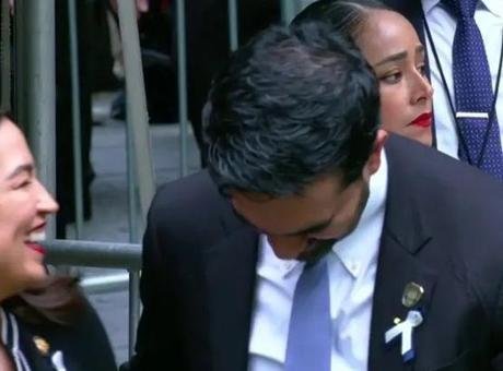 11 Eylül törenindeki bu görüntü sonrası hedefte Mamdani var: ‘Neden gülüyorsun?’ MİLLİYET.COM.TR / ABD’nin New York kentinde 11 Eylül saldırılarının 25.