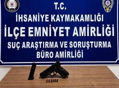 Valilikten yapılan açıklamaya göre, Emniyet Müdürlüğü ekiplerince bir düğünde havaya
