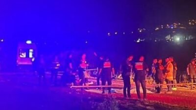 Bursa’nın Yenişehir ilçesinde alkollü tır sürücüsünün ters şeride girerek motosiklete