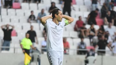 3’üncü Lig 2’nci Grup’taki ilk maçında evinde penaltıdan yediği golle