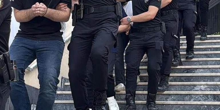 Ankara’da suç örgütü operasyonu: 5 şüpheli tutuklandı Kaynak DHA Ankara’da son bir hafta içinde yakarak mala zarar