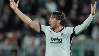Kaynak Cnnturk.com UEFA Avrupa Ligi’nde mücadele edecek olan Beşiktaş’ın kadrosu