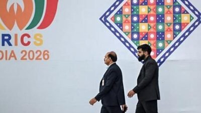 Hem İran’ın hem de ABD’nin müttefiki Birleşik Arap Emirlikleri’nin aralarında