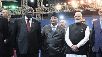 Bugün de devam edecek zirveye ev sahibi Hindistan Başbakanı Narendra