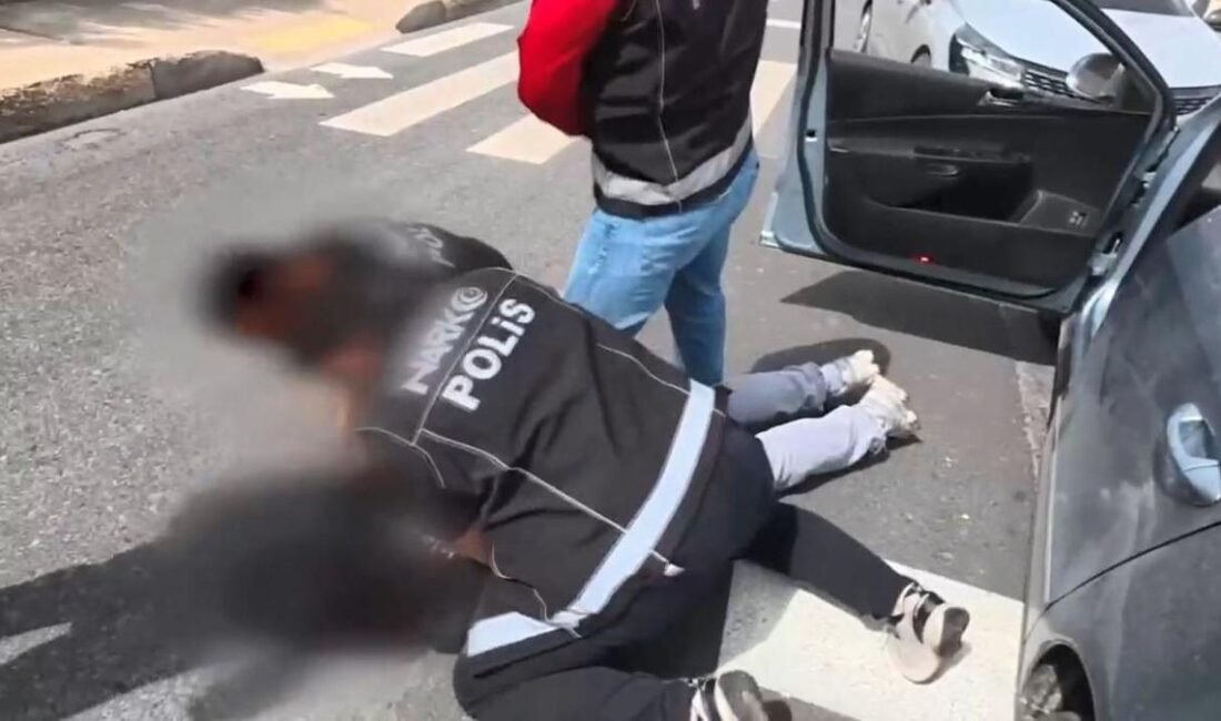 Çatalca’da uyuşturucu operasyonu: 11 kilo 500 gram kokain ele geçirildi Çatalca’da uyuşturucu operasyonu: 11 kilo 500 gram kokain ele geçirildi