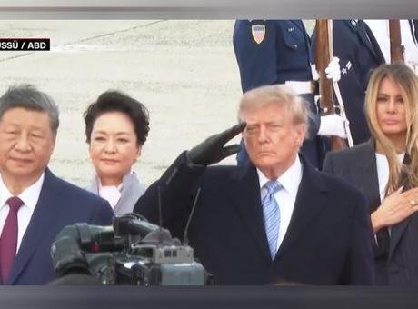Çin Devlet Başkanı Şi Cinping ABD’de! Trump kapıda karşıladı ABD Başkanı Donald Trump, 3 günlük resmi ziyaret için Washington’a