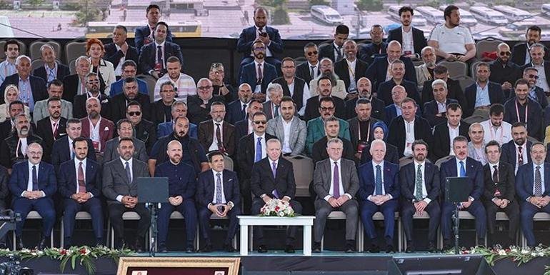 Kaynak İHA Cumhurbaşkanı Recep Tayyip Erdoğan, Atatürk Havalimanı Millet Bahçesi’nde