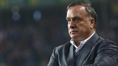 Kaynak Cnnturk.com Paylaş Dick Advocaat’ın Curaçao ile olan kontratı 1