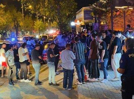 İddiaya göre, Yenişehir Mahallesi 49. Sokak’ta faaliyet gösteren restoranda iki