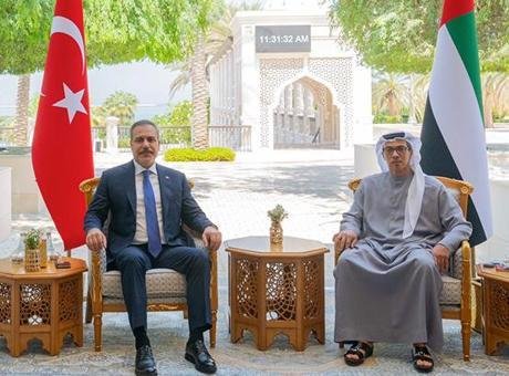 Dışişleri Bakanı Hakan Fidan, BAE Devlet Başkanı Al Nahyan tarafından kabul edildi Dışişleri Bakanı Hakan Fidan, NSosyal hesabından yaptığı paylaşımda, New York’ta