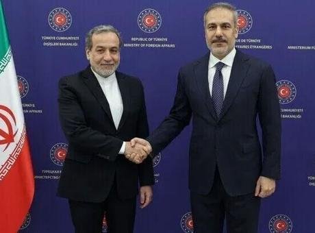 Dışişleri Bakanlığı kaynaklarından edinilen bilgiye göre Fidan, İranlı mevkidaşı Arakçi