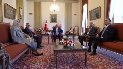 Efkan Ala’dan terörsüz Türkiye açıklaması: “Süreç öngördüğümüz şekilde devam ediyor” Kaynak CNN TÜRK AK Parti Genel Başkanvekili Efkan Ala, terörsüz