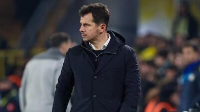 Kaynak Cnnturk.com Emre Belözoğlu, takımı Kasımpaşa’nın Konyaspor ile oynadığı maçın
