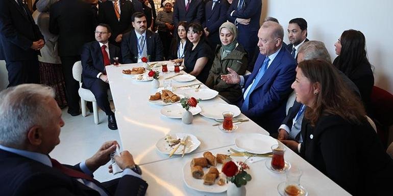 Erdoğan, New York’ta Türk pastanesini ziyaret etti Cumhurbaşkanı Recep Tayyip Erdoğan, Birleşmiş Milletler (BM) 81. Genel Kurulu