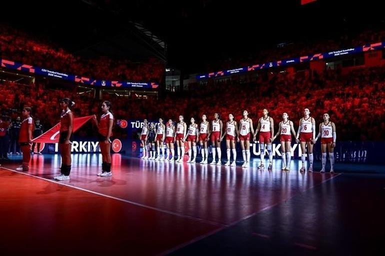 Kaynak Cnnturk.com Türkiye-İtalya voleybol maçı, Filenin Sultanları, Türkiye İtalya final