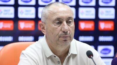 Kaynak Cnnturk.com Stanimir Stoilov’un Göztepe ile olan kontratı 2028 yazına