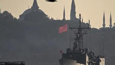 İsrail güvenlik yetkililerinin, halihazırda 14 operasyonel denizaltıya sahip olan ve