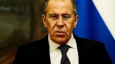 Lavrov, başkent Moskova’da ülkesindeki yabancı misyon temsilcileriyle yuvarlak masa toplantısı