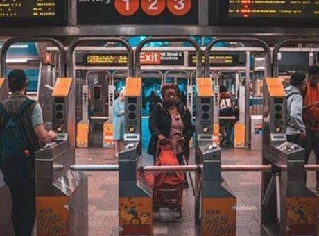 New York polisi tarafından yapılan açıklamada Boahene’nin, akşam saat 6