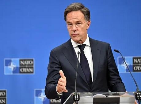 NATO Genel Sekreteri Mark Rutte, Slovenya Başbakanı Janez Jansa ile