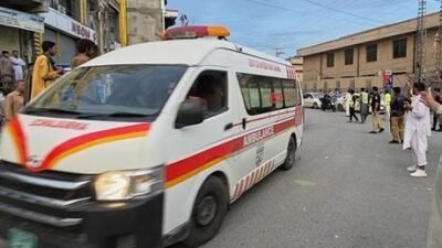 Pakistan’ın Khyber Pakhtunkhwa eyaletindeki Dera Ismail Khan kentinde bomba yüklü