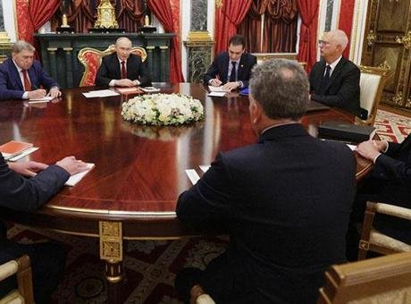 Rus basınında yer alan haberlere göre, Trump’ın özel temsilcileri Witkoff