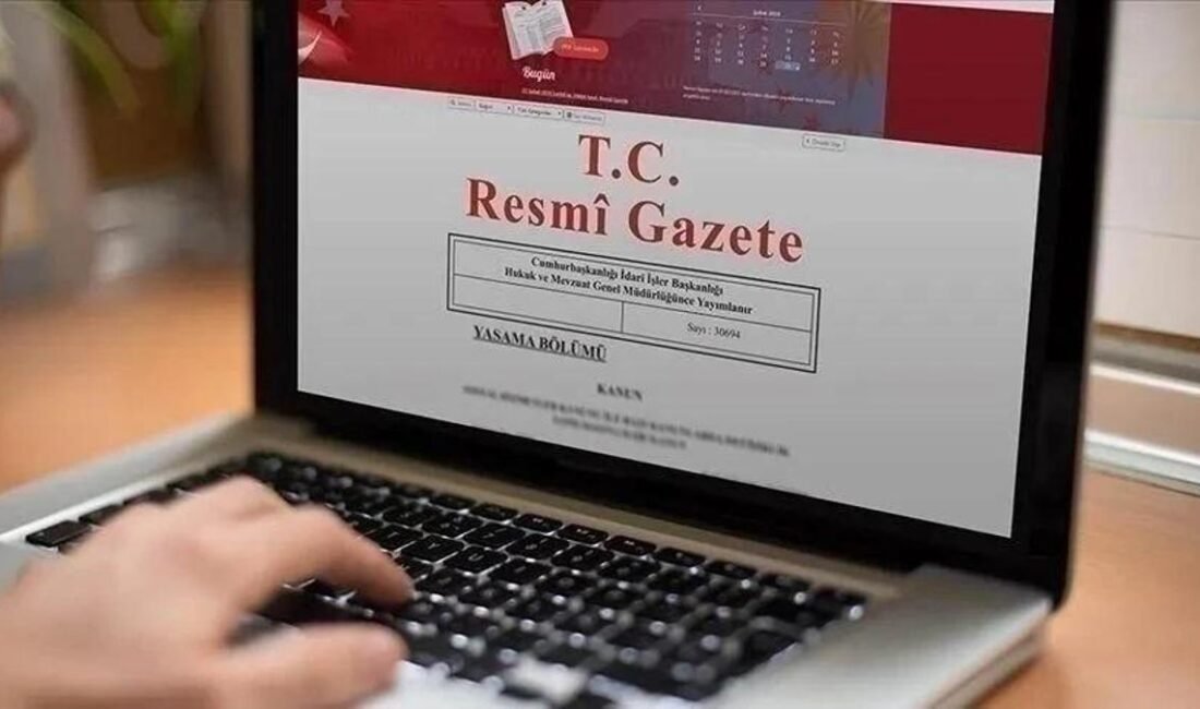 RESMİ GAZETE KARARLARI 22 EYLÜL: Resmi Gazete atamaları ve kararları neler? Kaynak Cnnturk.com 22 Eylül Resmi Gazete kararları belli oldu. Cumhurbaşkanlığı