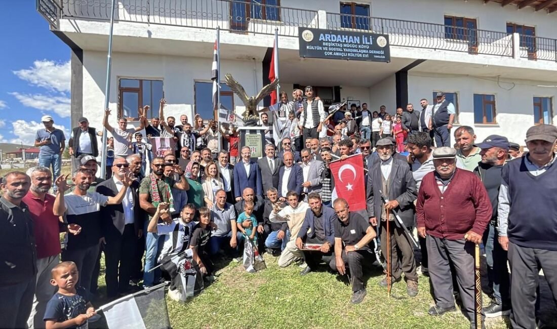 Beşiktaş Kulübü Başkanı Serdal Adalı, Ardahan’ın Beşiktaş köyünde yaptırılan kartal