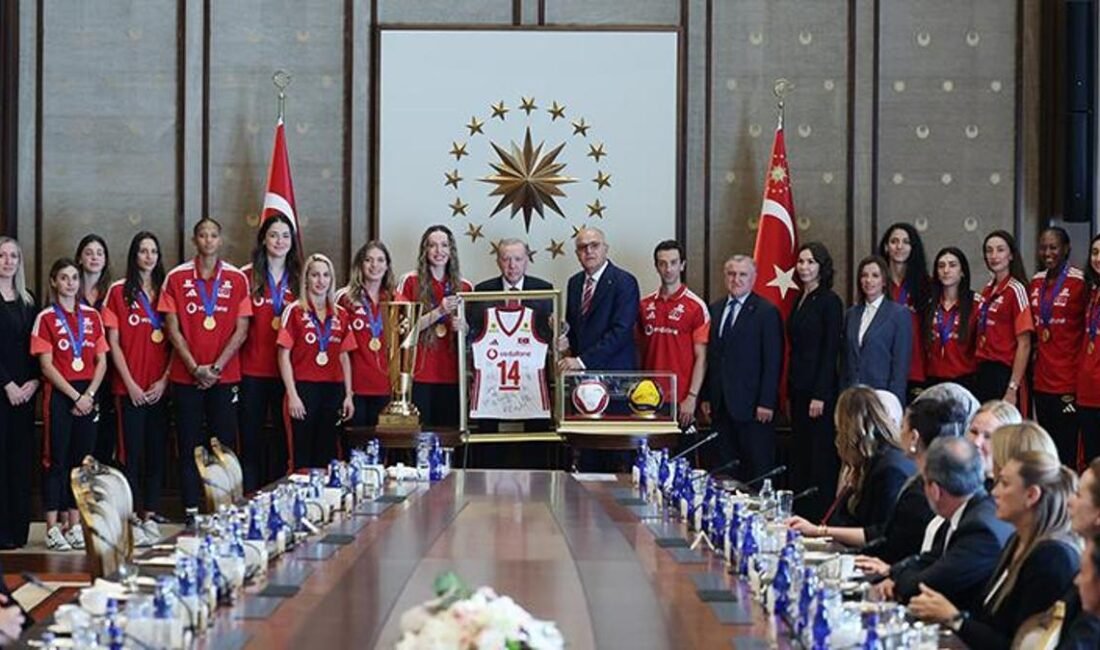 Cumhurbaşkanı Recep Tayyip Erdoğan, Cumhurbaşkanlığı Külliyesi’nde, Trendyol 2026 CEV Avrupa