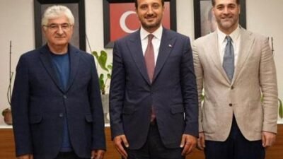 AK Parti İstanbul İl Başkanlığından yapılan açıklamaya göre, 4 meclis