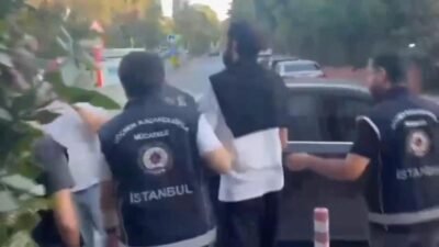 “Usulsüz vatandaşlık” operasyonunda 33 tutuklama Kaynak DHA Son dakika haberine göre; İstanbul’da usulsüz işlemlerle Türk