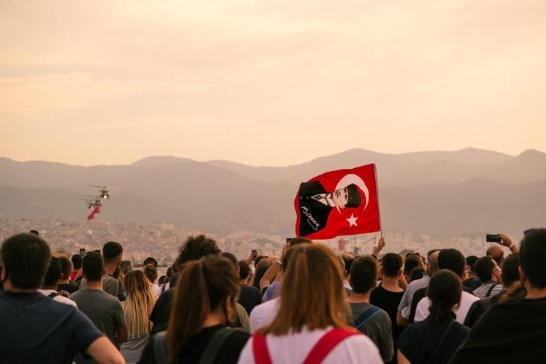 Kaynak Cnnturk.com 29 Ekim resmi tatil mi, 28 Ekim yarım