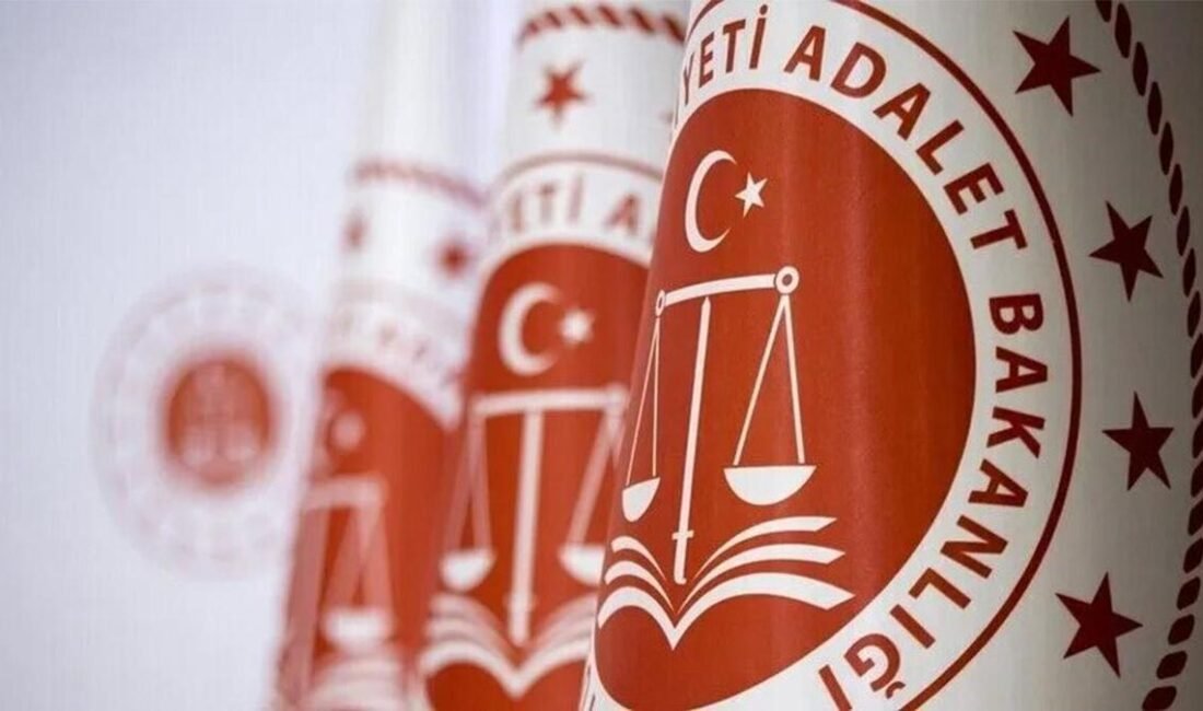Adalet Bakanı Akın Gürlek, vatandaşların, “Alo Adalet 135” hattı kapsamındaki