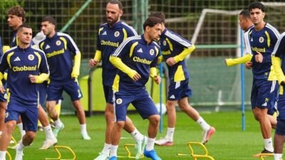 İLK YARI SONUCU Aston Villa 3-0 Fenerbahçe SARI KART ÇIKTI
